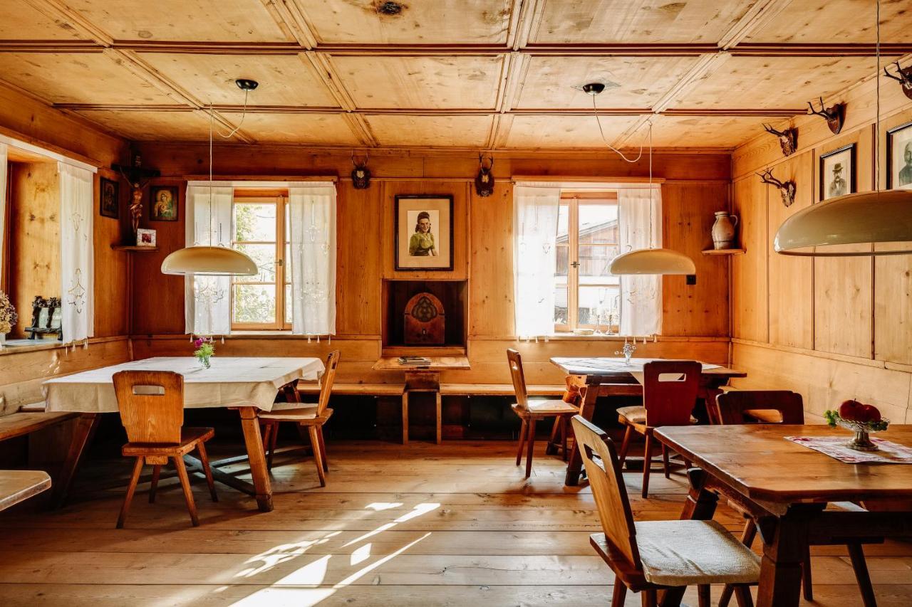 Hotel Zum Riesen Historic Refugium Laces Esterno foto
